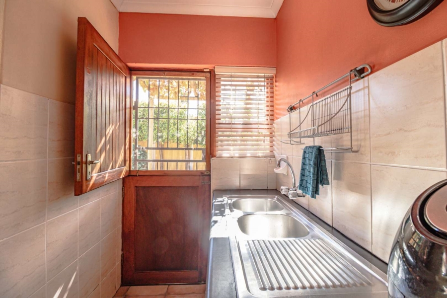 3 Bedroom Property for Sale in Loucharmante Western Cape